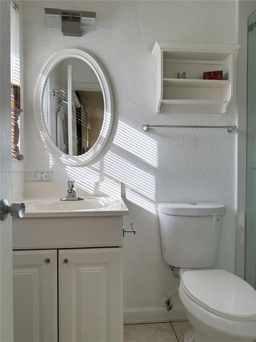 150 Peace Ave, Key Largo, FL 33037