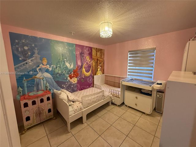 150 Peace Ave, Key Largo, FL 33037