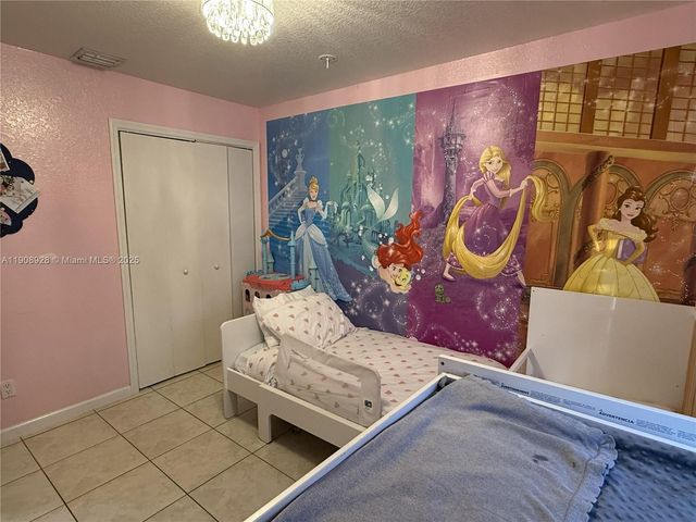 150 Peace Ave, Key Largo, FL 33037