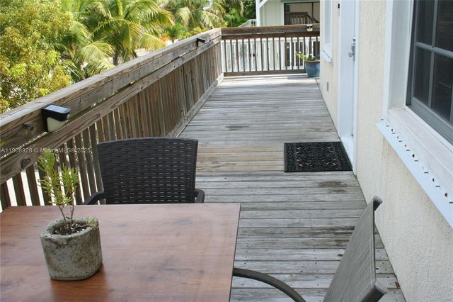 150 Peace Ave, Key Largo, FL 33037