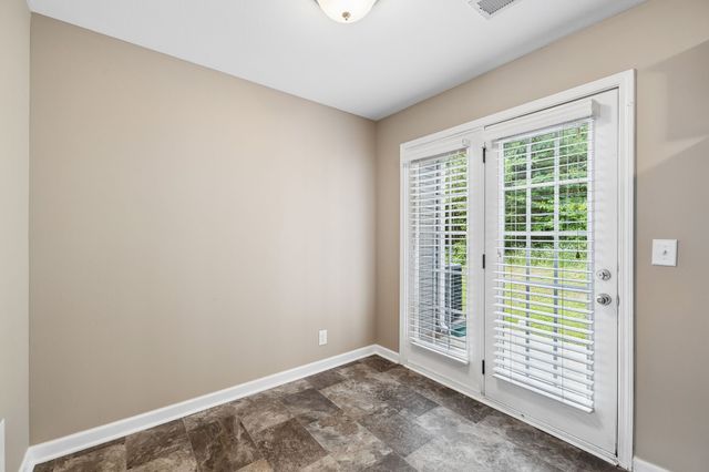 375 Sam Houston Cir, Clarksville, TN 37040