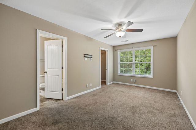 375 Sam Houston Cir, Clarksville, TN 37040