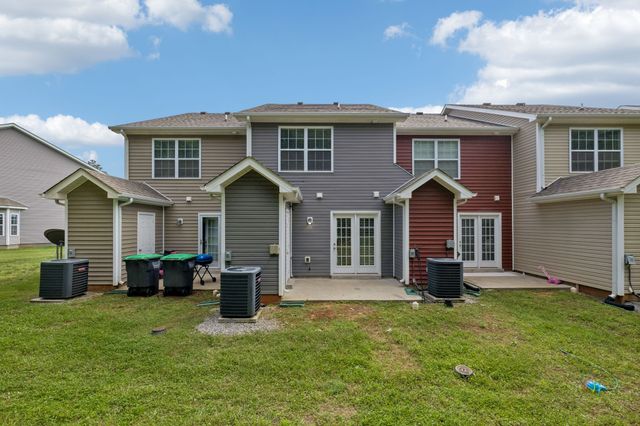 375 Sam Houston Cir, Clarksville, TN 37040