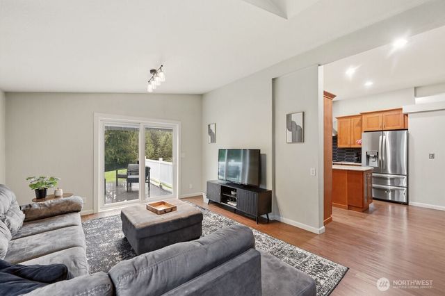 6033 181st Avenue SE, Snohomish, WA 98290