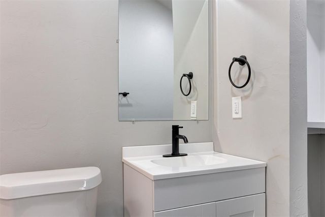 736 NW 88th Street, Oklahoma City, OK 73114