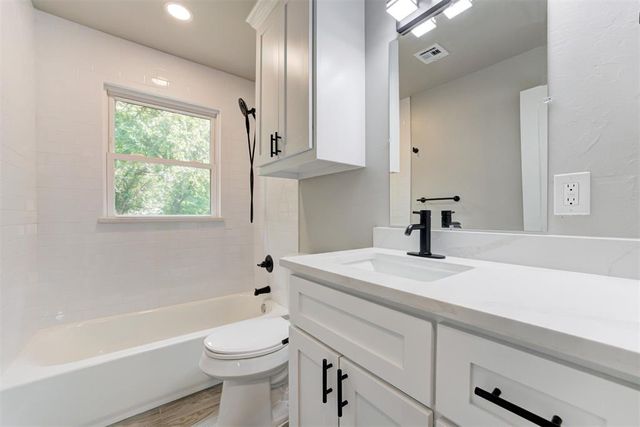 736 NW 88th Street, Oklahoma City, OK 73114