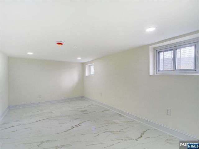 186 Isabella Avenue, Irvington, NJ 07111