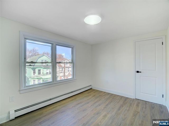 186 Isabella Avenue, Irvington, NJ 07111