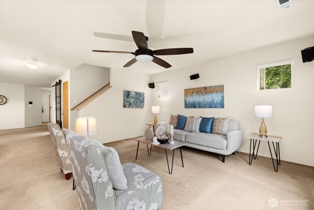 22731 132nd Place SE, Kent, WA 98042