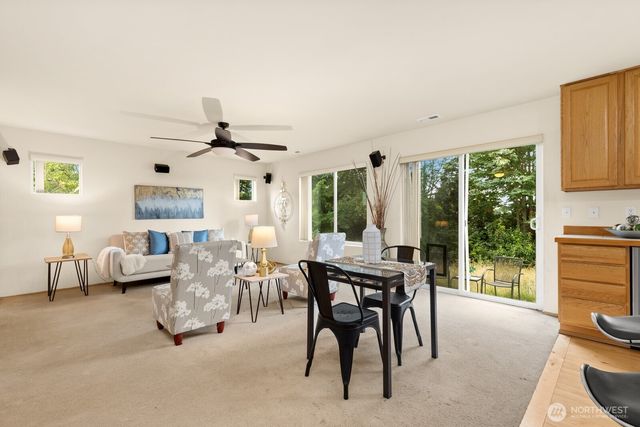 22731 132nd Place SE, Kent, WA 98042