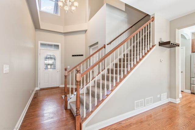 360 Promontory Lane D, Wauconda, IL 60084