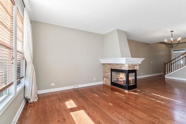 360 Promontory Lane D, Wauconda, IL 60084