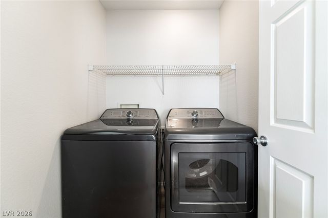 8072 Twain Harte Street, Las Vegas, NV 89139