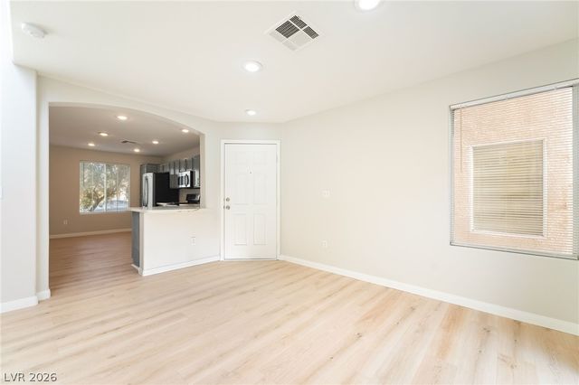 8072 Twain Harte Street, Las Vegas, NV 89139