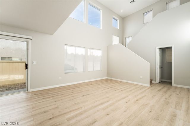 8072 Twain Harte Street, Las Vegas, NV 89139