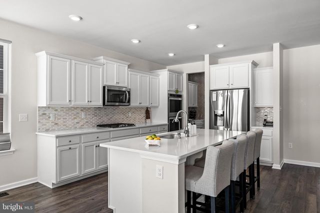 79 WESTMONT DR, Medford, NJ 08055