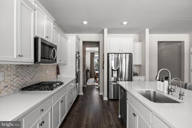 79 WESTMONT DR, Medford, NJ 08055