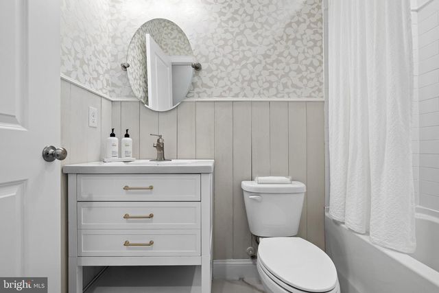 79 WESTMONT DR, Medford, NJ 08055