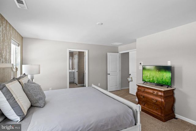 79 WESTMONT DR, Medford, NJ 08055