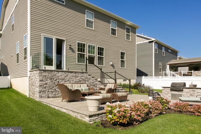 79 WESTMONT DR, Medford, NJ 08055