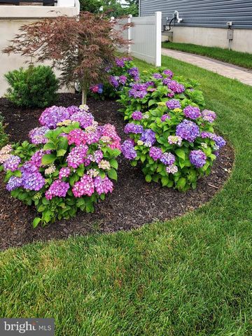 79 WESTMONT DR, Medford, NJ 08055