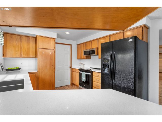 110 Nw 95TH Cir, Vancouver, WA 98665