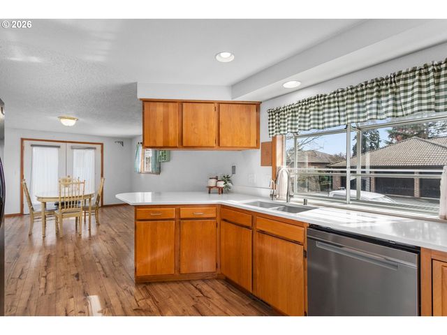 110 Nw 95TH Cir, Vancouver, WA 98665