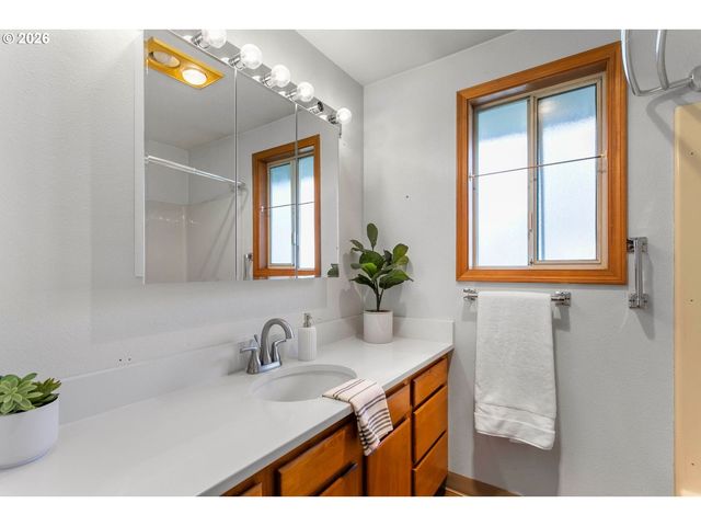 110 Nw 95TH Cir, Vancouver, WA 98665