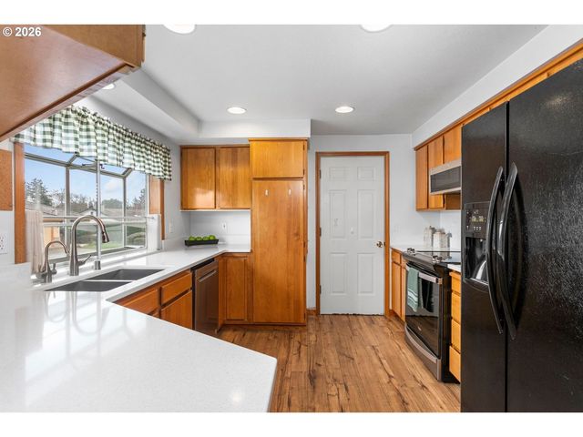 110 Nw 95TH Cir, Vancouver, WA 98665