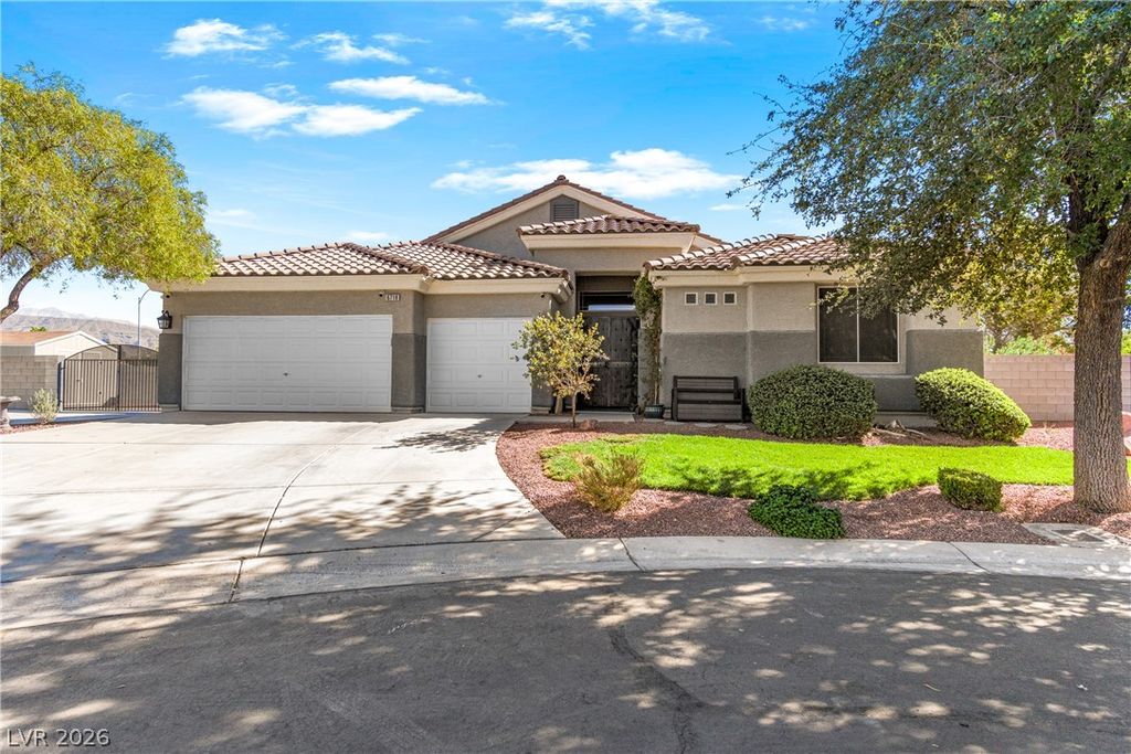 6718 Hawthorne Creek Court, Las Vegas, NV 89131 — photo 3