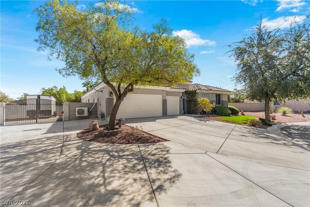 6718 Hawthorne Creek Court, Las Vegas, NV 89131 — photo 5