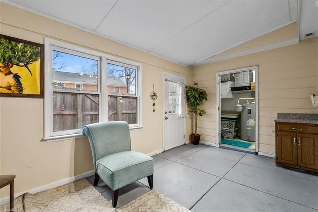 3313-B Regents Park Lane, Greensboro, NC 27455