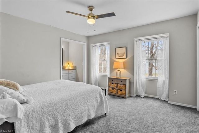 3313-B Regents Park Lane, Greensboro, NC 27455