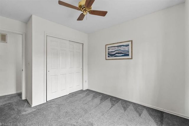 3313-B Regents Park Lane, Greensboro, NC 27455