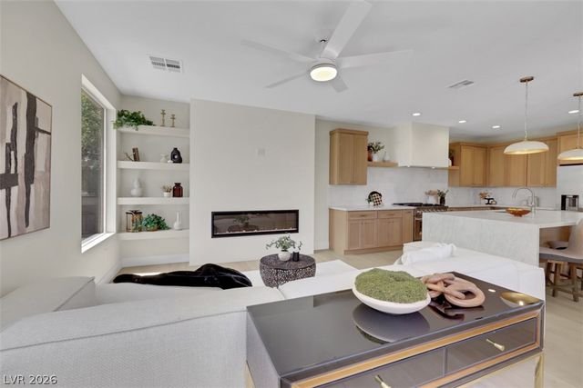 10551 Mandarino Avenue, Las Vegas, NV 89135