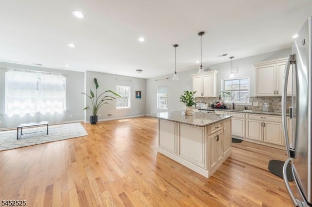 1718 W 4Th St, Piscataway Twp., NJ 08854