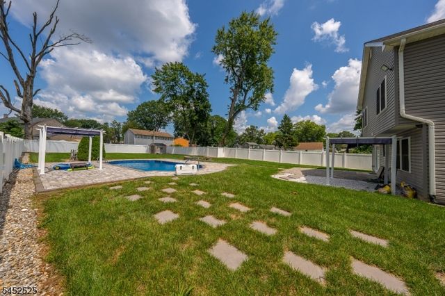 1718 W 4Th St, Piscataway Twp., NJ 08854
