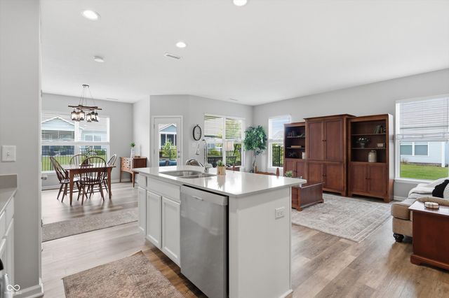 180 Tamarack Larch Boulevard, Cicero, IN 46034
