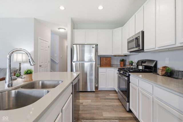 180 Tamarack Larch Boulevard, Cicero, IN 46034