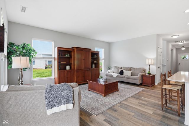 180 Tamarack Larch Boulevard, Cicero, IN 46034