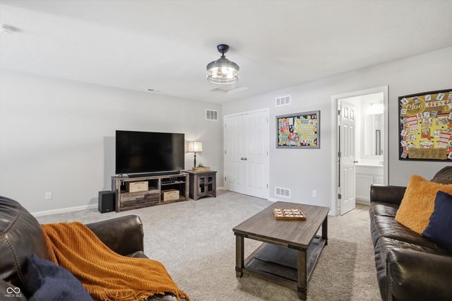 180 Tamarack Larch Boulevard, Cicero, IN 46034