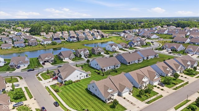 180 Tamarack Larch Boulevard, Cicero, IN 46034