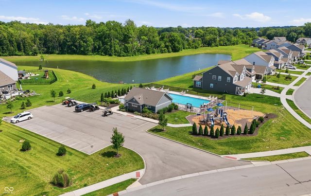 180 Tamarack Larch Boulevard, Cicero, IN 46034