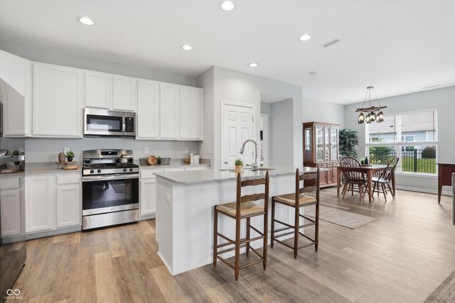 180 Tamarack Larch Boulevard, Cicero, IN 46034