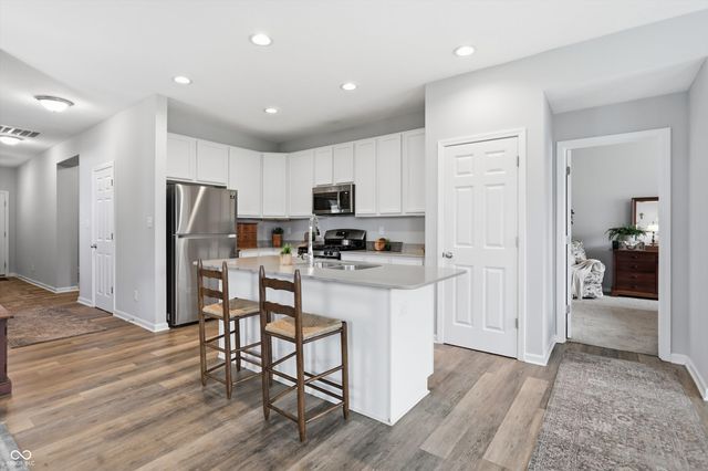 180 Tamarack Larch Boulevard, Cicero, IN 46034