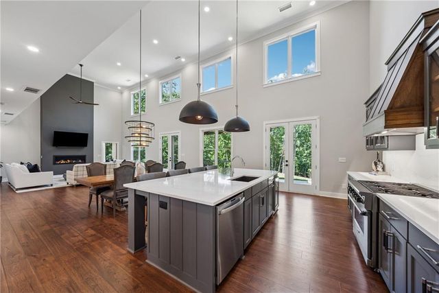 3394 Robinson Road, Gainesville, GA 30506