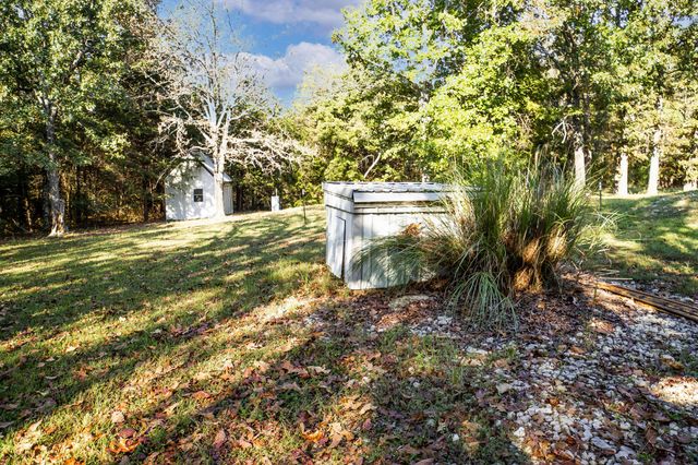 43 Lookout Trail, Fair Grove, MO 65648