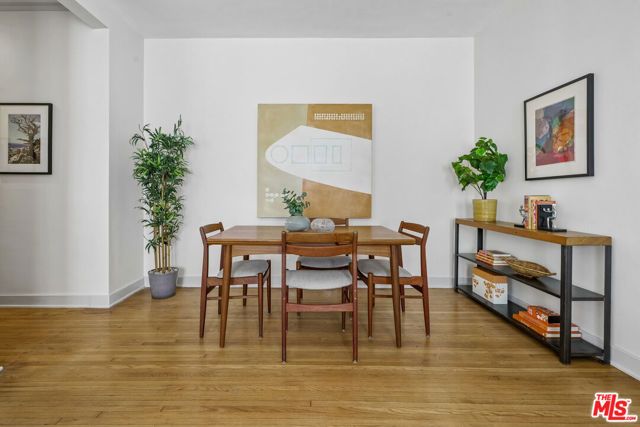 1125 N New Hampshire Avenue, Los Angeles, CA 90029