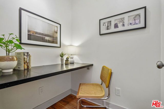 1125 N New Hampshire Avenue, Los Angeles, CA 90029