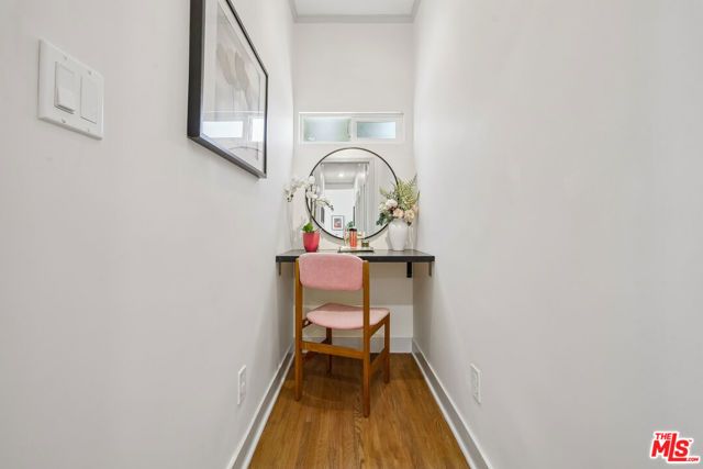 1125 N New Hampshire Avenue, Los Angeles, CA 90029